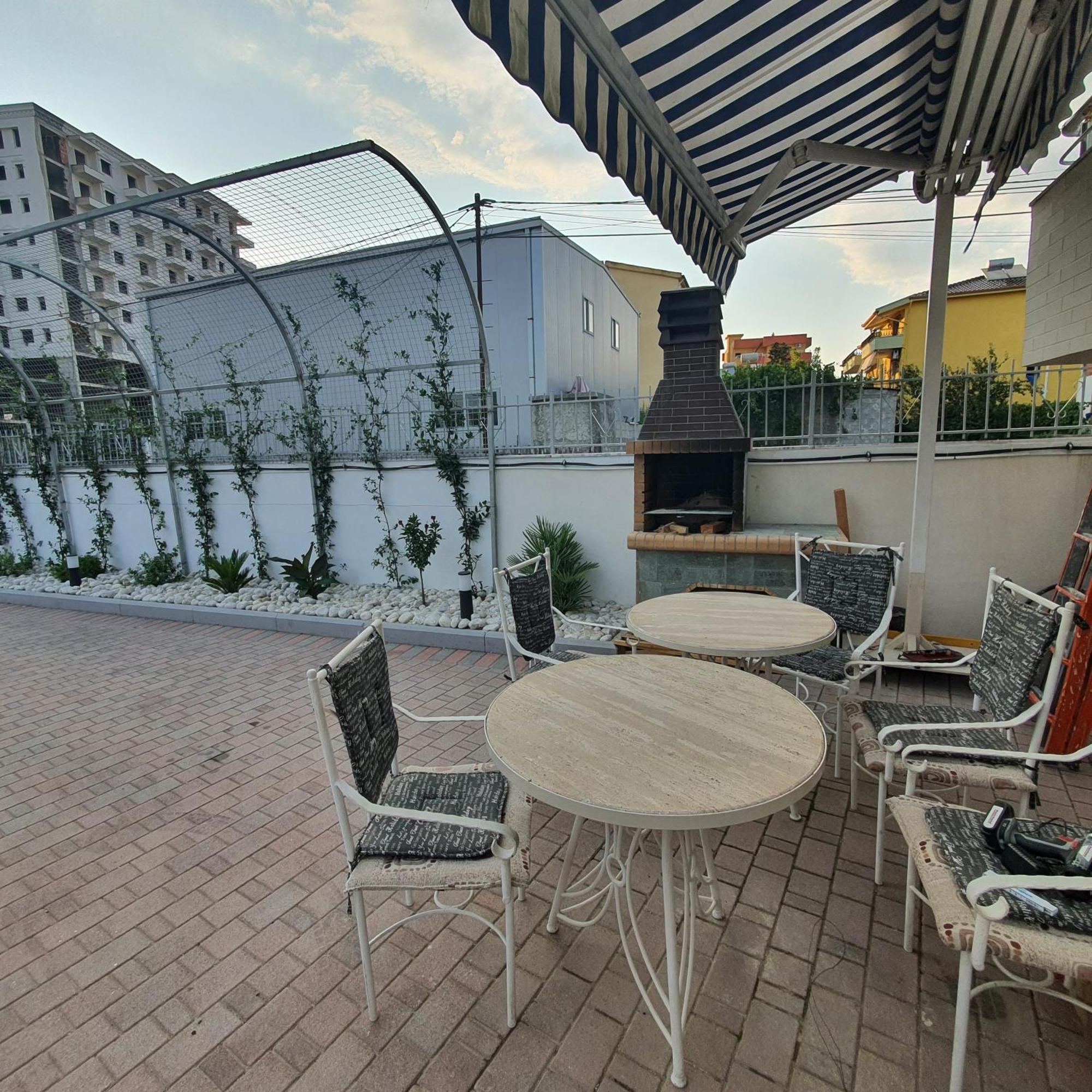 My Apartments ดูร์เรส ภายนอก รูปภาพ